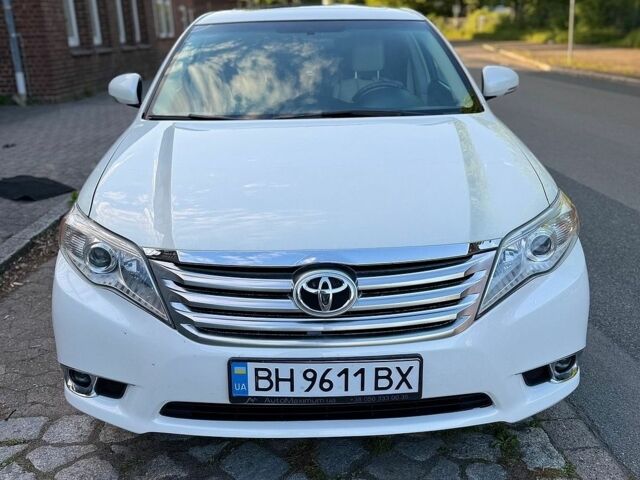 Білий Тойота Авалон, об'ємом двигуна 3.46 л та пробігом 198 тис. км за 11000 $, фото 3 на Automoto.ua