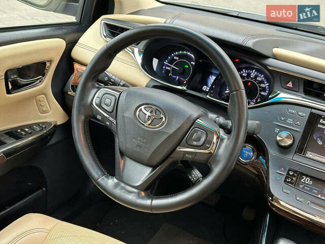 Білий Тойота Авалон, об'ємом двигуна 2.5 л та пробігом 259 тис. км за 14990 $, фото 24 на Automoto.ua