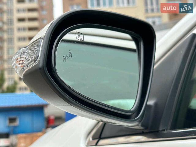 Білий Тойота Авалон, об'ємом двигуна 2.5 л та пробігом 259 тис. км за 14990 $, фото 9 на Automoto.ua