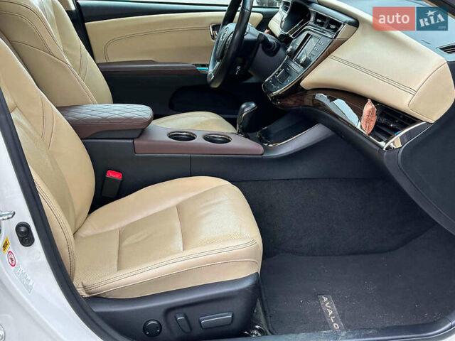 Білий Тойота Авалон, об'ємом двигуна 2.5 л та пробігом 259 тис. км за 14990 $, фото 25 на Automoto.ua