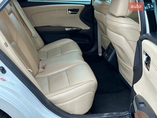 Білий Тойота Авалон, об'ємом двигуна 2.5 л та пробігом 259 тис. км за 14990 $, фото 19 на Automoto.ua