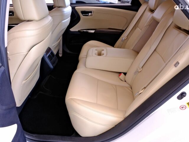 Белый Тойота Авалон, объемом двигателя 3.5 л и пробегом 164 тыс. км за 13900 $, фото 7 на Automoto.ua