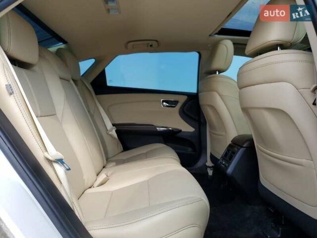 Белый Тойота Авалон, объемом двигателя 2.5 л и пробегом 48 тыс. км за 3000 $, фото 9 на Automoto.ua