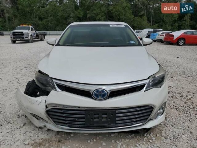 Белый Тойота Авалон, объемом двигателя 2.5 л и пробегом 48 тыс. км за 3000 $, фото 4 на Automoto.ua