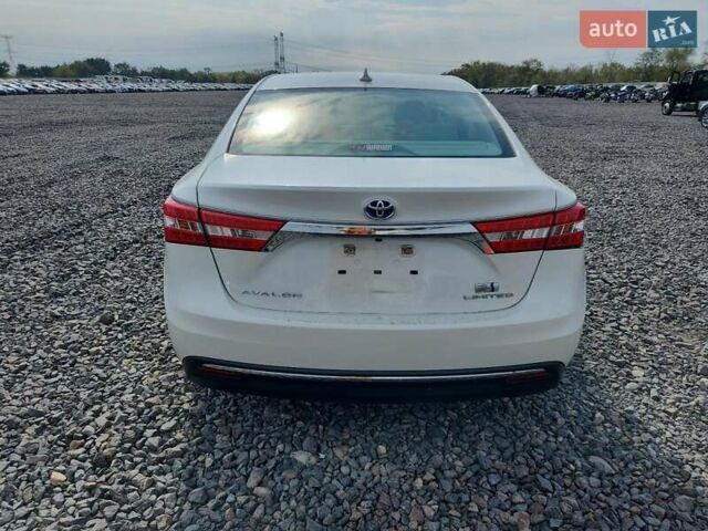 Белый Тойота Авалон, объемом двигателя 2.5 л и пробегом 145 тыс. км за 3000 $, фото 5 на Automoto.ua