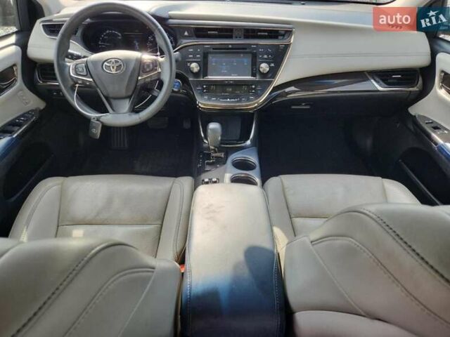 Белый Тойота Авалон, объемом двигателя 2.5 л и пробегом 145 тыс. км за 3000 $, фото 7 на Automoto.ua