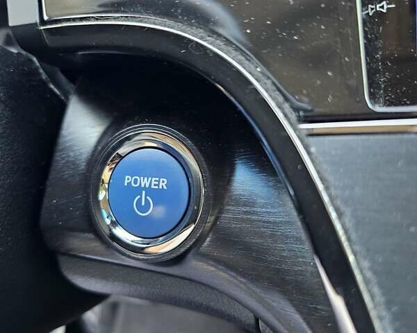 Белый Тойота Авалон, объемом двигателя 2.49 л и пробегом 72 тыс. км за 23500 $, фото 33 на Automoto.ua