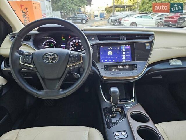 Белый Тойота Авалон, объемом двигателя 2.49 л и пробегом 72 тыс. км за 23500 $, фото 25 на Automoto.ua