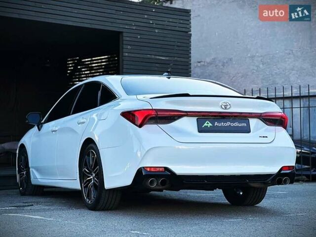Белый Тойота Авалон, объемом двигателя 3.46 л и пробегом 93 тыс. км за 29999 $, фото 19 на Automoto.ua