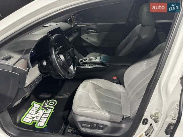 Белый Тойота Авалон, объемом двигателя 3.46 л и пробегом 154 тыс. км за 27999 $, фото 18 на Automoto.ua