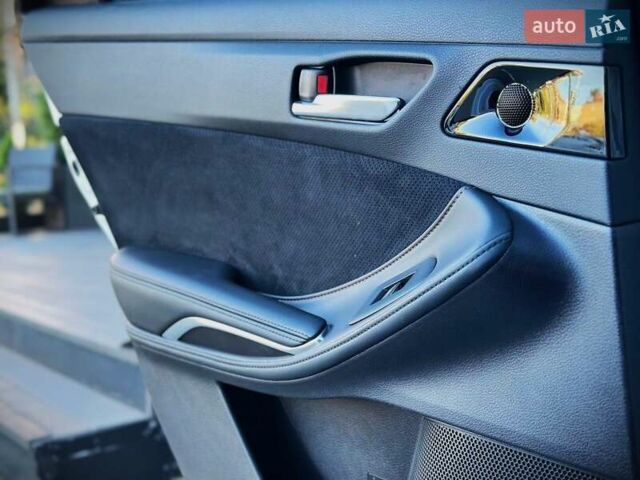 Белый Тойота Авалон, объемом двигателя 3.46 л и пробегом 93 тыс. км за 29000 $, фото 31 на Automoto.ua