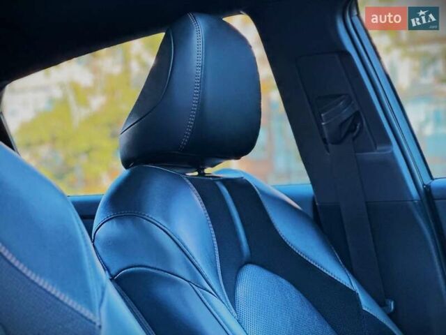 Белый Тойота Авалон, объемом двигателя 3.46 л и пробегом 93 тыс. км за 29000 $, фото 28 на Automoto.ua