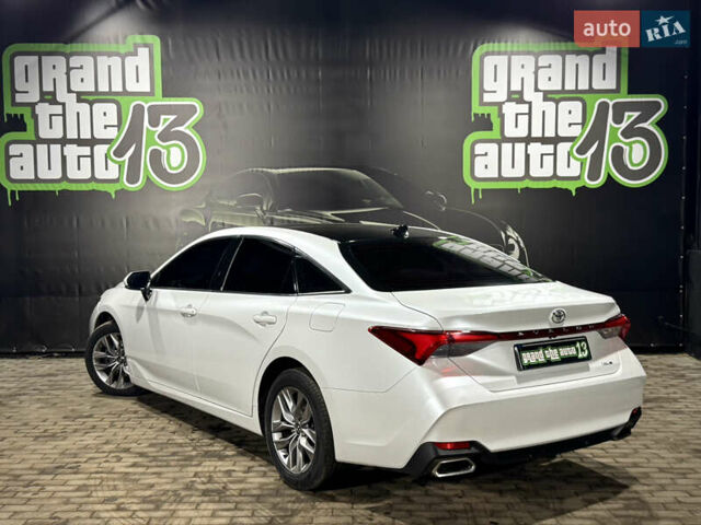 Белый Тойота Авалон, объемом двигателя 3.46 л и пробегом 154 тыс. км за 27999 $, фото 8 на Automoto.ua