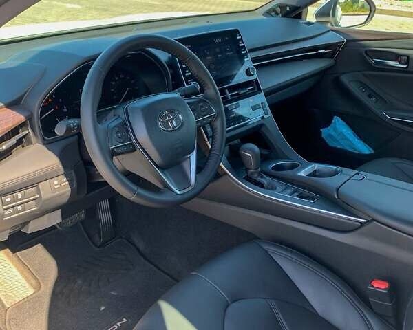 Белый Тойота Авалон, объемом двигателя 3.46 л и пробегом 82 тыс. км за 30700 $, фото 13 на Automoto.ua