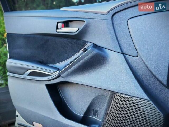 Белый Тойота Авалон, объемом двигателя 3.46 л и пробегом 93 тыс. км за 29000 $, фото 22 на Automoto.ua