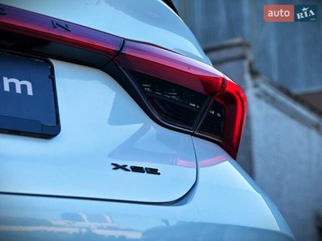 Белый Тойота Авалон, объемом двигателя 3.46 л и пробегом 93 тыс. км за 29000 $, фото 16 на Automoto.ua