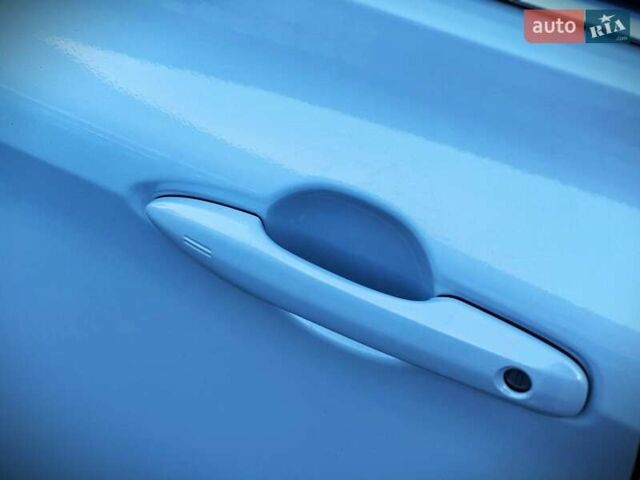 Белый Тойота Авалон, объемом двигателя 3.46 л и пробегом 93 тыс. км за 29000 $, фото 9 на Automoto.ua