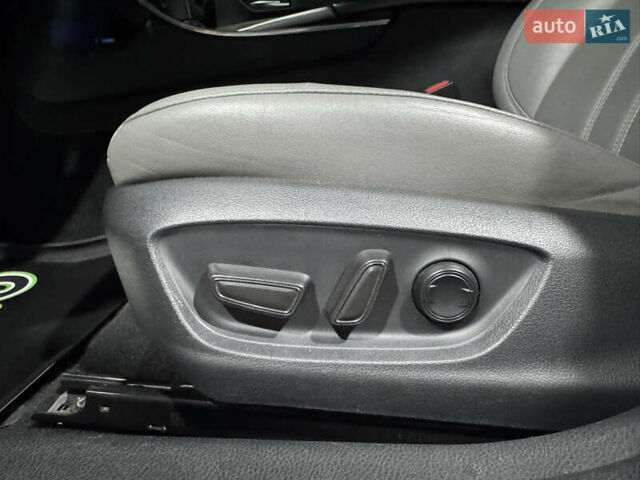 Белый Тойота Авалон, объемом двигателя 3.46 л и пробегом 154 тыс. км за 27999 $, фото 20 на Automoto.ua