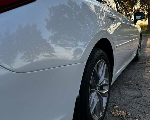 Белый Тойота Авалон, объемом двигателя 2.49 л и пробегом 96 тыс. км за 32900 $, фото 13 на Automoto.ua