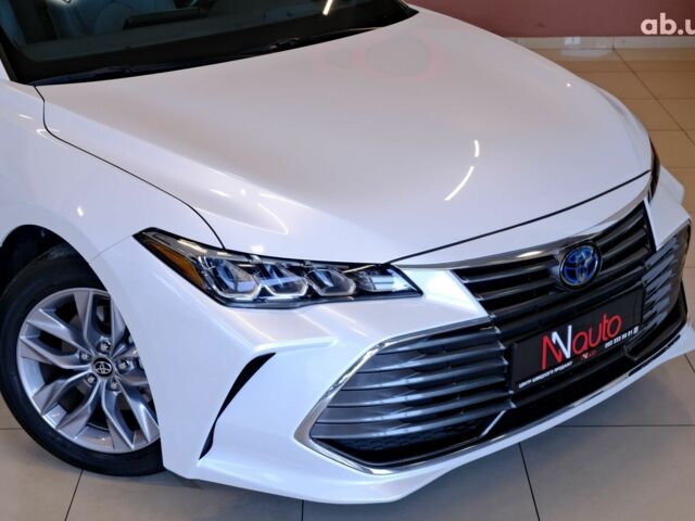 Білий Тойота Авалон, об'ємом двигуна 2.5 л та пробігом 43 тис. км за 33900 $, фото 2 на Automoto.ua