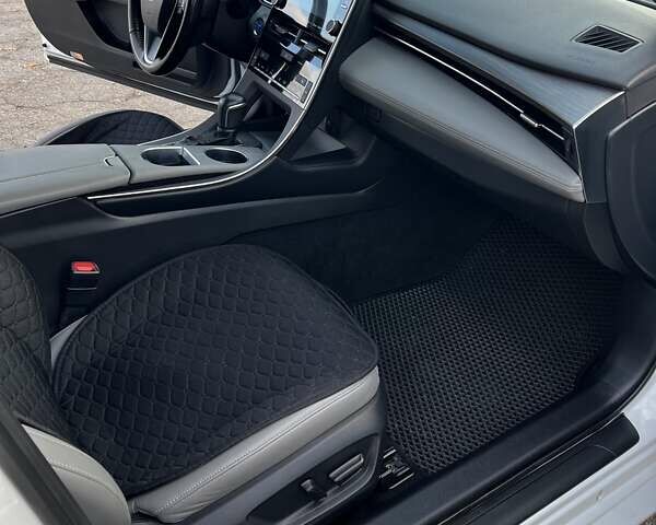 Белый Тойота Авалон, объемом двигателя 2.49 л и пробегом 96 тыс. км за 32900 $, фото 24 на Automoto.ua