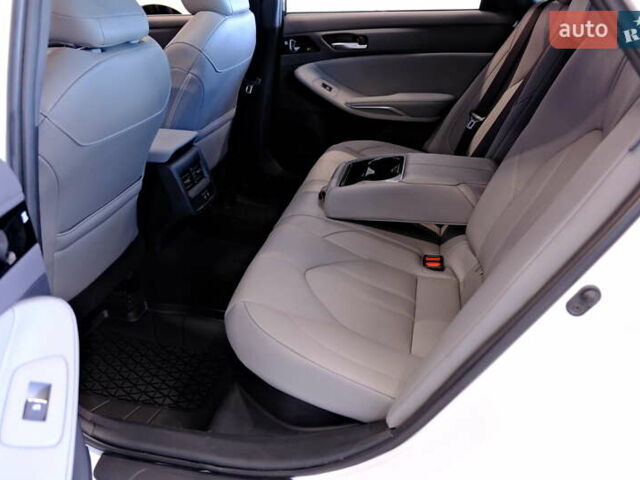 Белый Тойота Авалон, объемом двигателя 2.5 л и пробегом 43 тыс. км за 33900 $, фото 43 на Automoto.ua