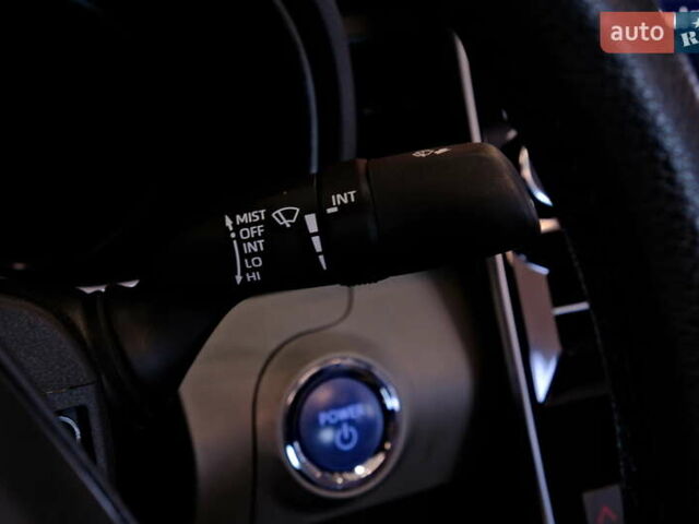 Белый Тойота Авалон, объемом двигателя 2.5 л и пробегом 43 тыс. км за 33900 $, фото 32 на Automoto.ua