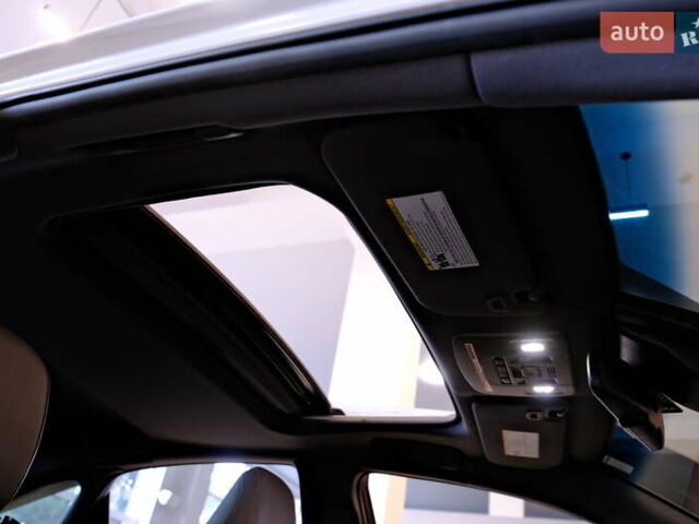 Белый Тойота Авалон, объемом двигателя 2.5 л и пробегом 43 тыс. км за 33900 $, фото 63 на Automoto.ua