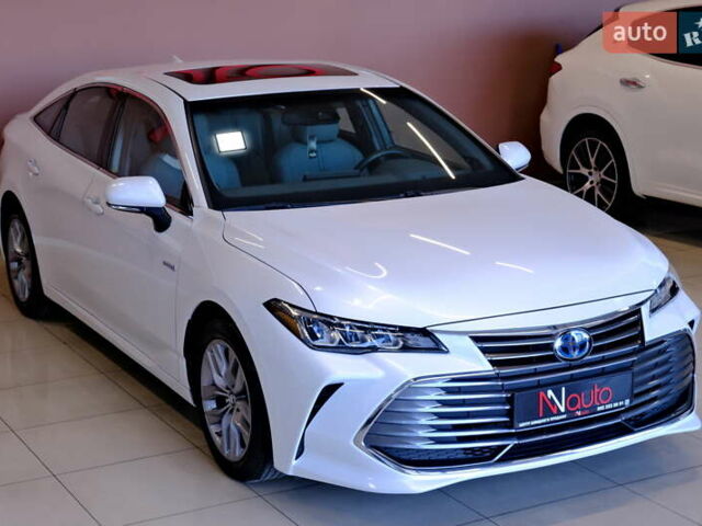 Белый Тойота Авалон, объемом двигателя 2.5 л и пробегом 43 тыс. км за 33900 $, фото 5 на Automoto.ua