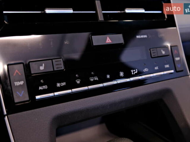 Белый Тойота Авалон, объемом двигателя 2.5 л и пробегом 43 тыс. км за 33900 $, фото 28 на Automoto.ua