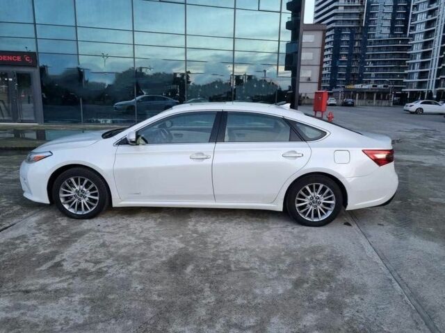 Белый Тойота Авалон, объемом двигателя 0 л и пробегом 91 тыс. км за 18200 $, фото 4 на Automoto.ua