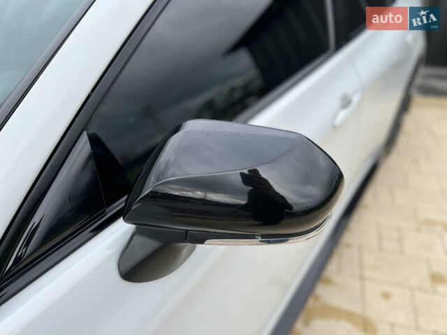 Білий Тойота Авалон, об'ємом двигуна 3.5 л та пробігом 51 тис. км за 35900 $, фото 16 на Automoto.ua