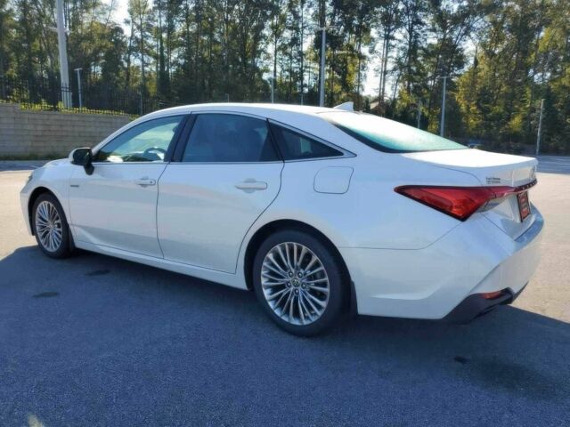 Белый Тойота Авалон, объемом двигателя 2.5 л и пробегом 14 тыс. км за 15100 $, фото 2 на Automoto.ua