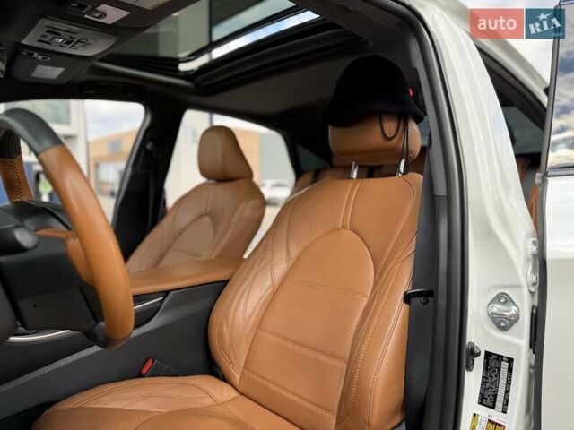Білий Тойота Авалон, об'ємом двигуна 2.49 л та пробігом 56 тис. км за 36500 $, фото 20 на Automoto.ua