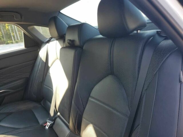 Белый Тойота Авалон, объемом двигателя 2.5 л и пробегом 14 тыс. км за 15100 $, фото 10 на Automoto.ua