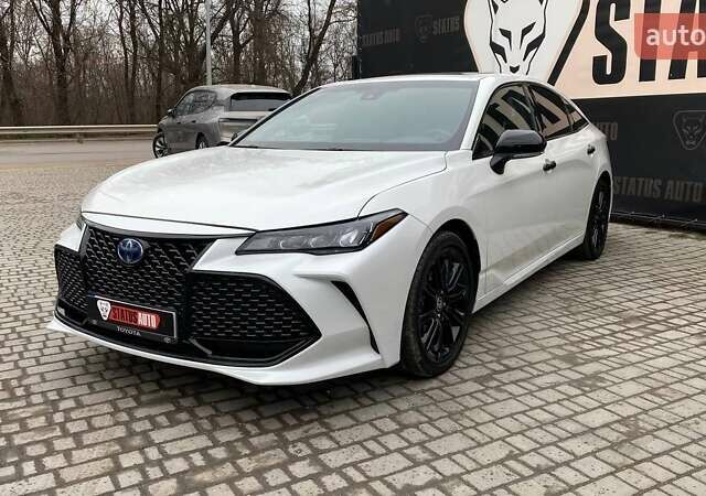 Тойота Авалон 2022 в Виннице на Automoto.ua Белый Тойота Авалон, объемом двигателя 2.49 л и пробегом 24 тыс. км за 35500 $, фото 2 на Automoto.ua