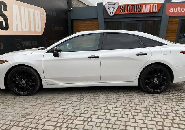 Тойота Авалон 2022 в Виннице на Automoto.ua Белый Тойота Авалон, объемом двигателя 2.49 л и пробегом 24 тыс. км за 35500 $, фото 7 на Automoto.ua