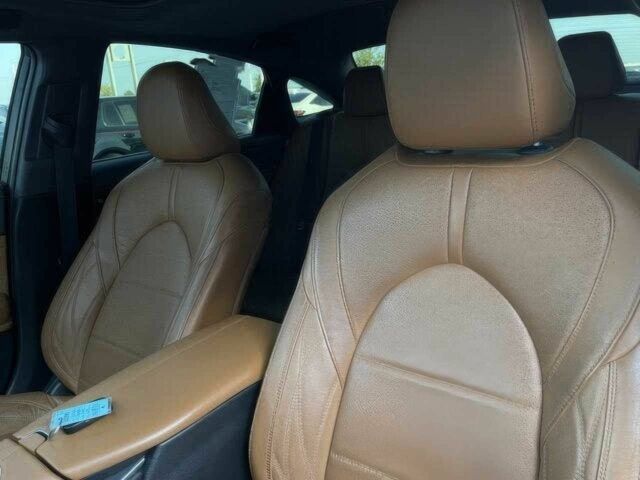 Белый Тойота Авалон, объемом двигателя 3.5 л и пробегом 21 тыс. км за 20000 $, фото 10 на Automoto.ua