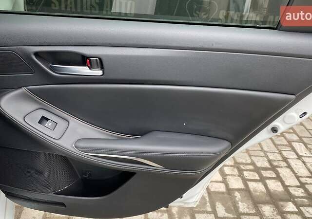 Тойота Авалон 2022 в Виннице на Automoto.ua Белый Тойота Авалон, объемом двигателя 2.49 л и пробегом 24 тыс. км за 35500 $, фото 30 на Automoto.ua