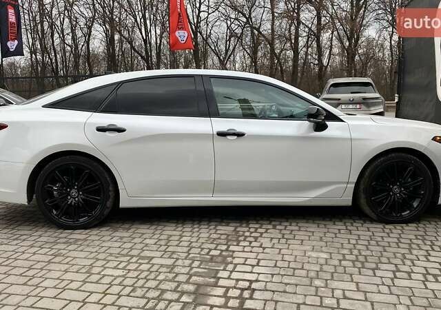 Тойота Авалон 2022 в Виннице на Automoto.ua Белый Тойота Авалон, объемом двигателя 2.49 л и пробегом 24 тыс. км за 35500 $, фото 11 на Automoto.ua