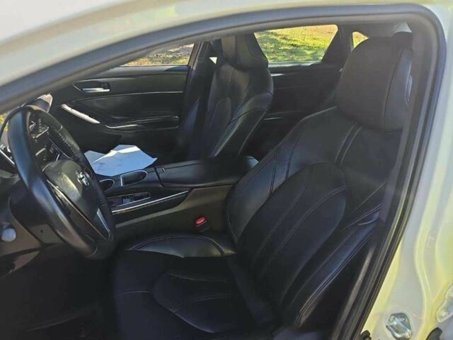 Белый Тойота Авалон, объемом двигателя 0 л и пробегом 47 тыс. км за 28000 $, фото 8 на Automoto.ua