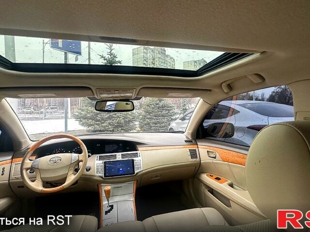 Черный Тойота Авалон, объемом двигателя 3.5 л и пробегом 330 тыс. км за 8000 $, фото 2 на Automoto.ua