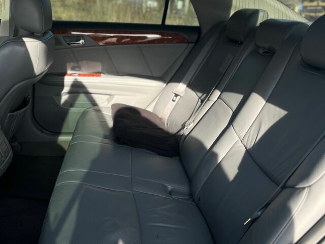 Черный Тойота Авалон, объемом двигателя 3.5 л и пробегом 340 тыс. км за 8200 $, фото 10 на Automoto.ua