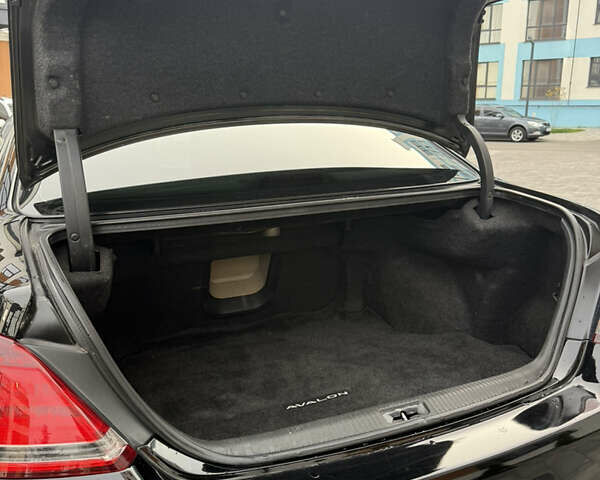 Чорний Тойота Авалон, об'ємом двигуна 3.46 л та пробігом 280 тис. км за 8300 $, фото 12 на Automoto.ua