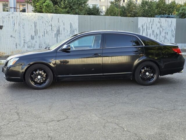 Черный Тойота Авалон, объемом двигателя 3.5 л и пробегом 300 тыс. км за 5500 $, фото 7 на Automoto.ua