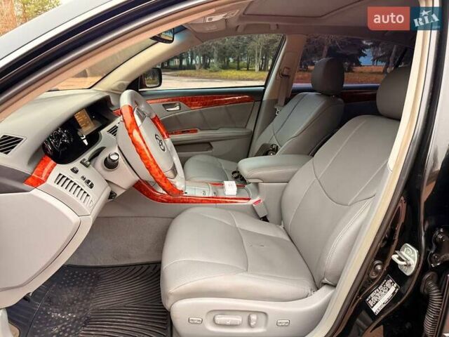 Чорний Тойота Авалон, об'ємом двигуна 3.46 л та пробігом 246 тис. км за 8500 $, фото 14 на Automoto.ua