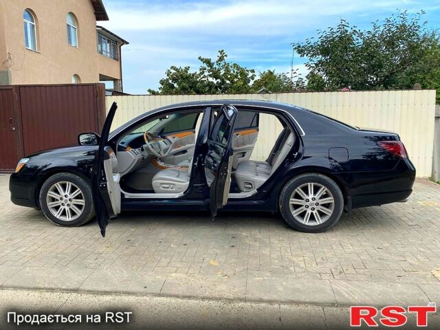 Черный Тойота Авалон, объемом двигателя 3.5 л и пробегом 310 тыс. км за 8100 $, фото 1 на Automoto.ua