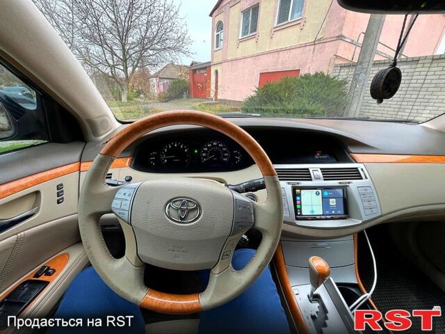 Черный Тойота Авалон, объемом двигателя 3.5 л и пробегом 227 тыс. км за 8300 $, фото 4 на Automoto.ua