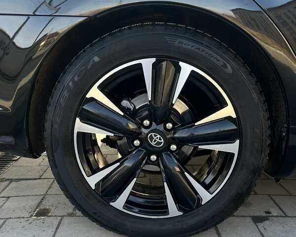 Черный Тойота Авалон, объемом двигателя 3.46 л и пробегом 344 тыс. км за 8200 $, фото 3 на Automoto.ua