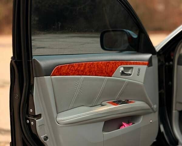 Чорний Тойота Авалон, об'ємом двигуна 3.46 л та пробігом 246 тис. км за 8500 $, фото 13 на Automoto.ua